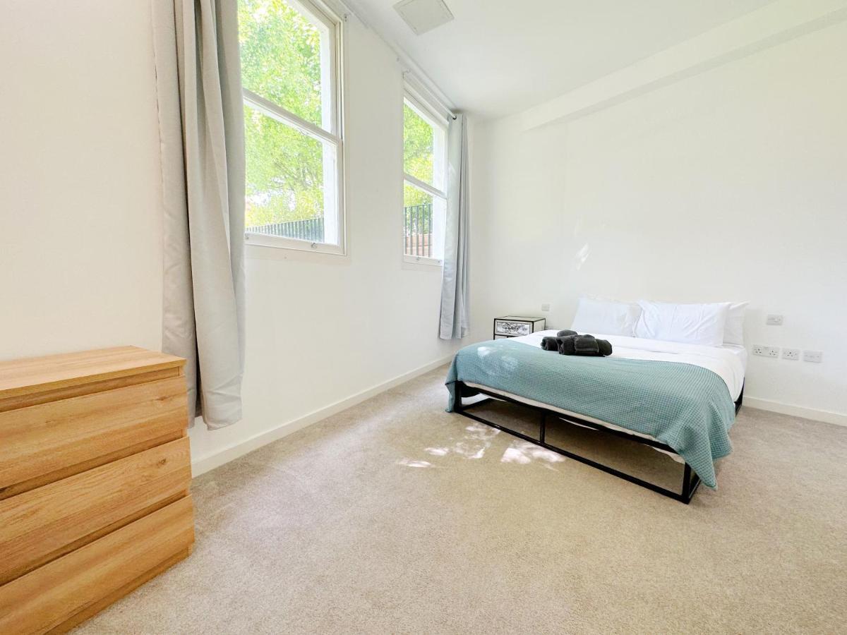Portobello Dock Canalside Apartment Londres Extérieur photo